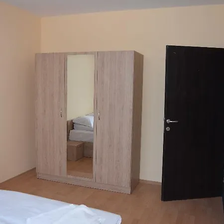Persey Iglika Appartement *